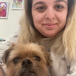 Meet your Posher, Alexandra